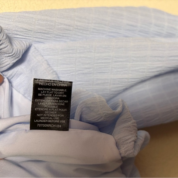 Wayf Pastel Blue Crepe Textured Long Blouson Sleeve Bubble Hem Cropped Blouse L - Picture 7 of 10